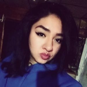 Meet your Posher, Abigail